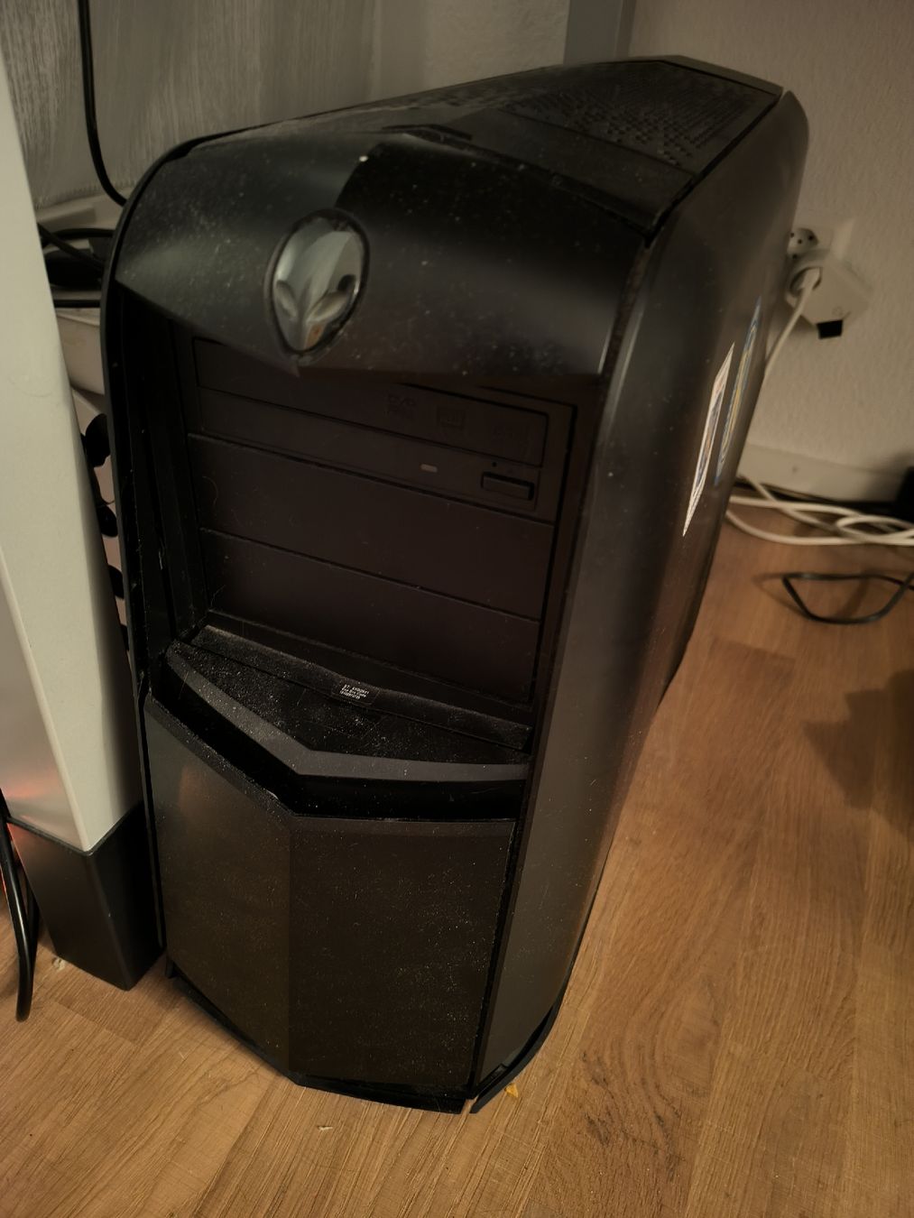Alienware PCs: Gaming PC Alienware Aurora R4 – Defekt aus Niederuzwil von PokeKenshi