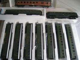 10 teiliger alter Schnellzug 8 Roco+1Fleischmann+1Liliputwag