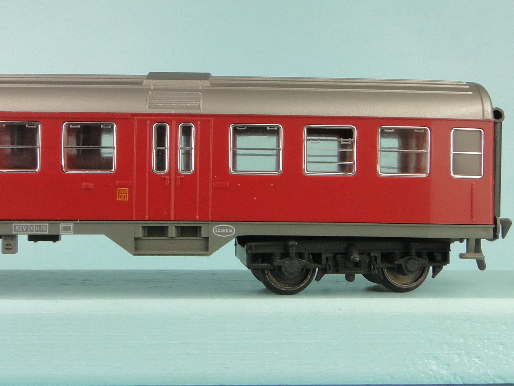 Fleischmann Modelleisenbahnen: Fleischmann 5157 DSB 2 Klasse, Neuwertig – Gebraucht aus Bülach von cann11 2