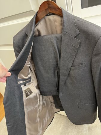 Anzug, Grau, Top Zustand, ca. Grösse 48