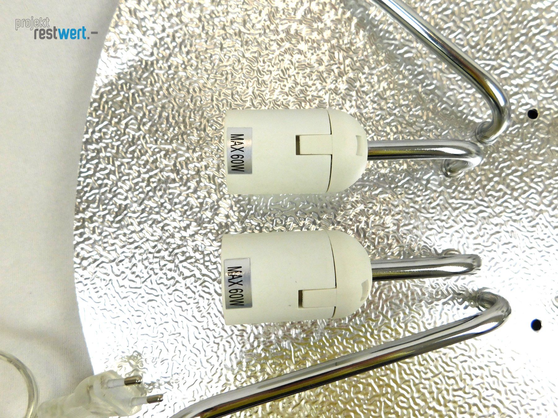 Lampade: Goldfarbene Mondlampe – Usato da Bülach venduto da restwert_buelach 2