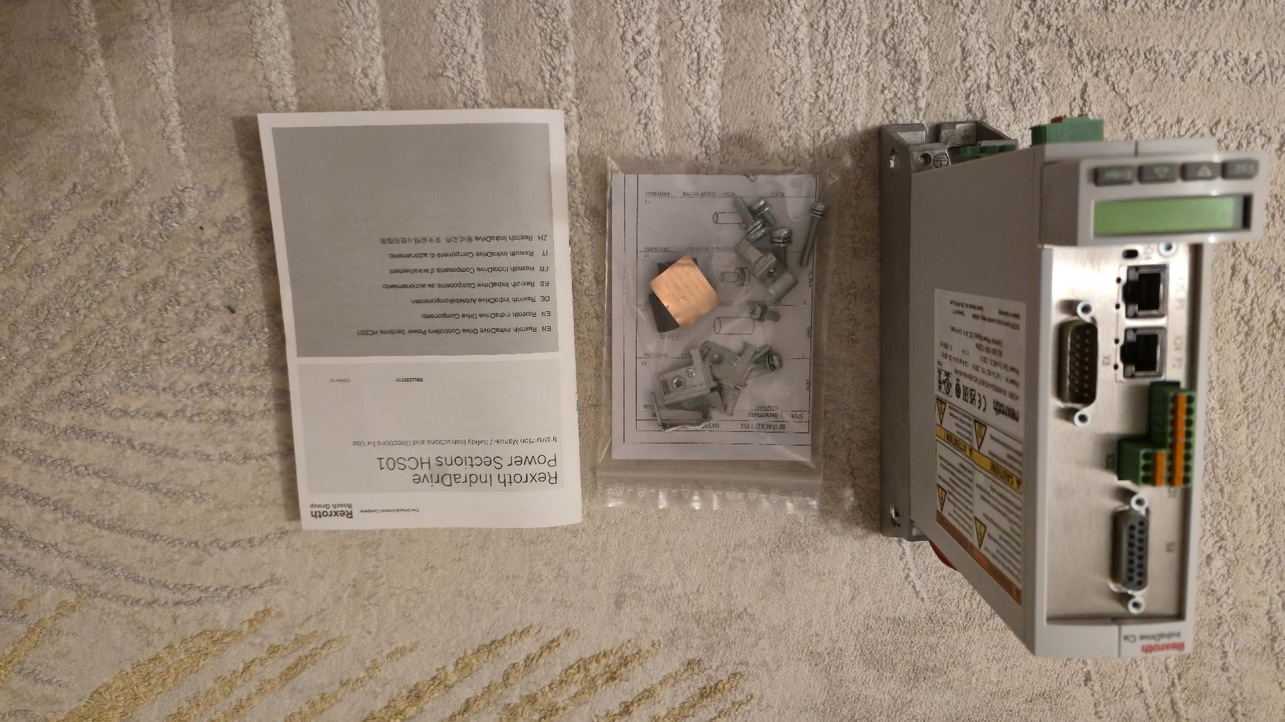 Bosch Sistema di controllo: Bosch Rexroth Kompaktumrichter Indradrive CS – Difettoso da Lauerz venduto da Vibasin 4