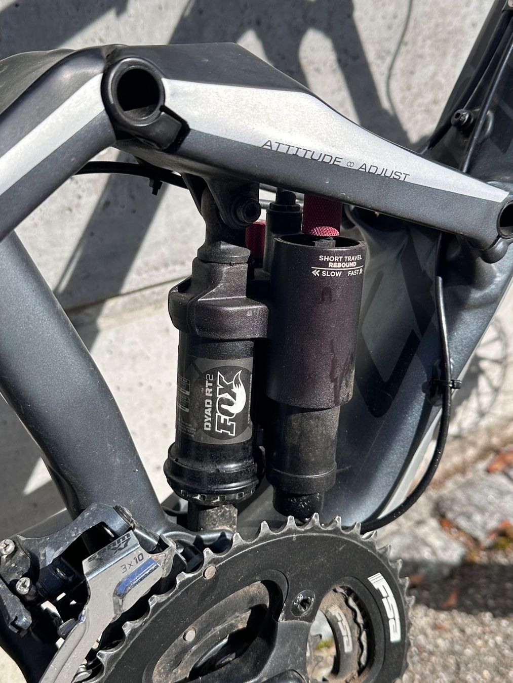 Cannondale Biciclette: MTB Fully Cannondale Jekyll HiMod 2, Carbon, 26', L – Difettoso da Bern venduto da troom105 9