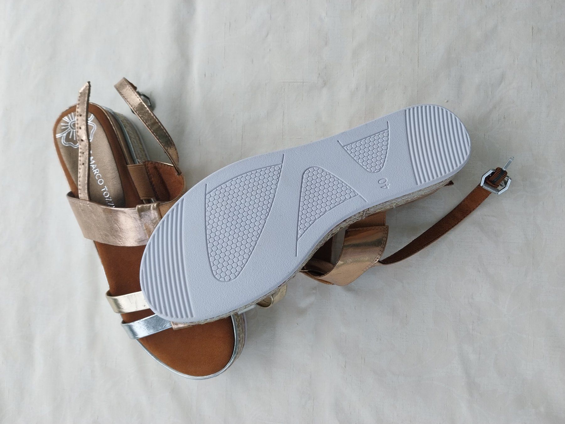 Scarpe da donna: Sandale MARCO TOZZI,Gr.40,neu, 30 Fr. – Nuovo (secondo la descrizione) da Bülach venduto da reguskon 1