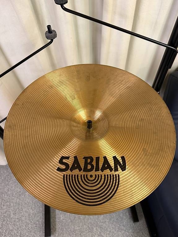 Sabian Musikinstrumente: Sabian B8 Medium Crash 16" – Gebraucht aus Oftringen von fah_6chf 2