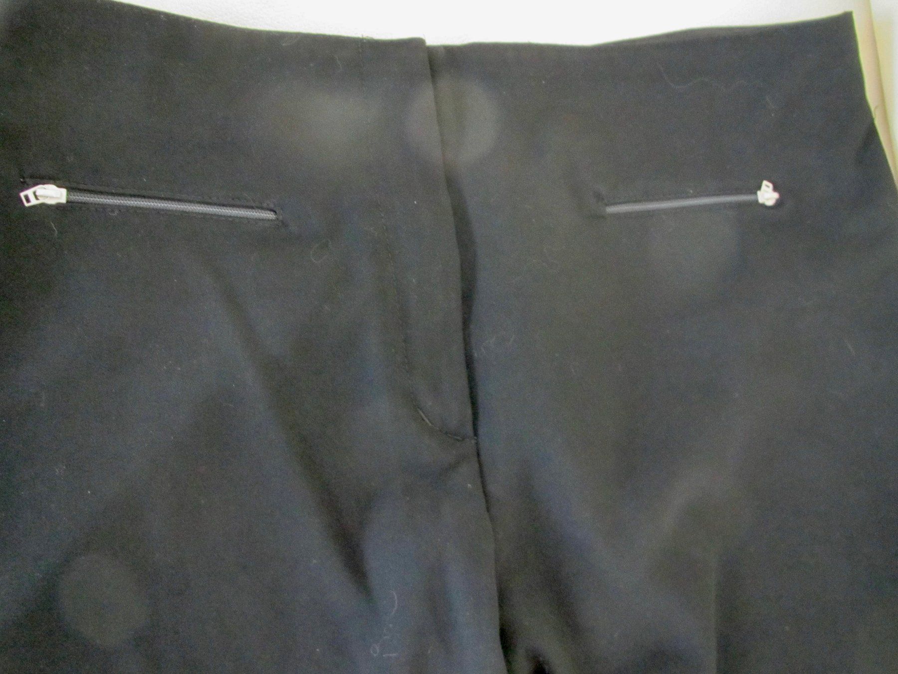 Pantalons: PANTALON YESSICA – D'occasion à Murten par Selliot 1