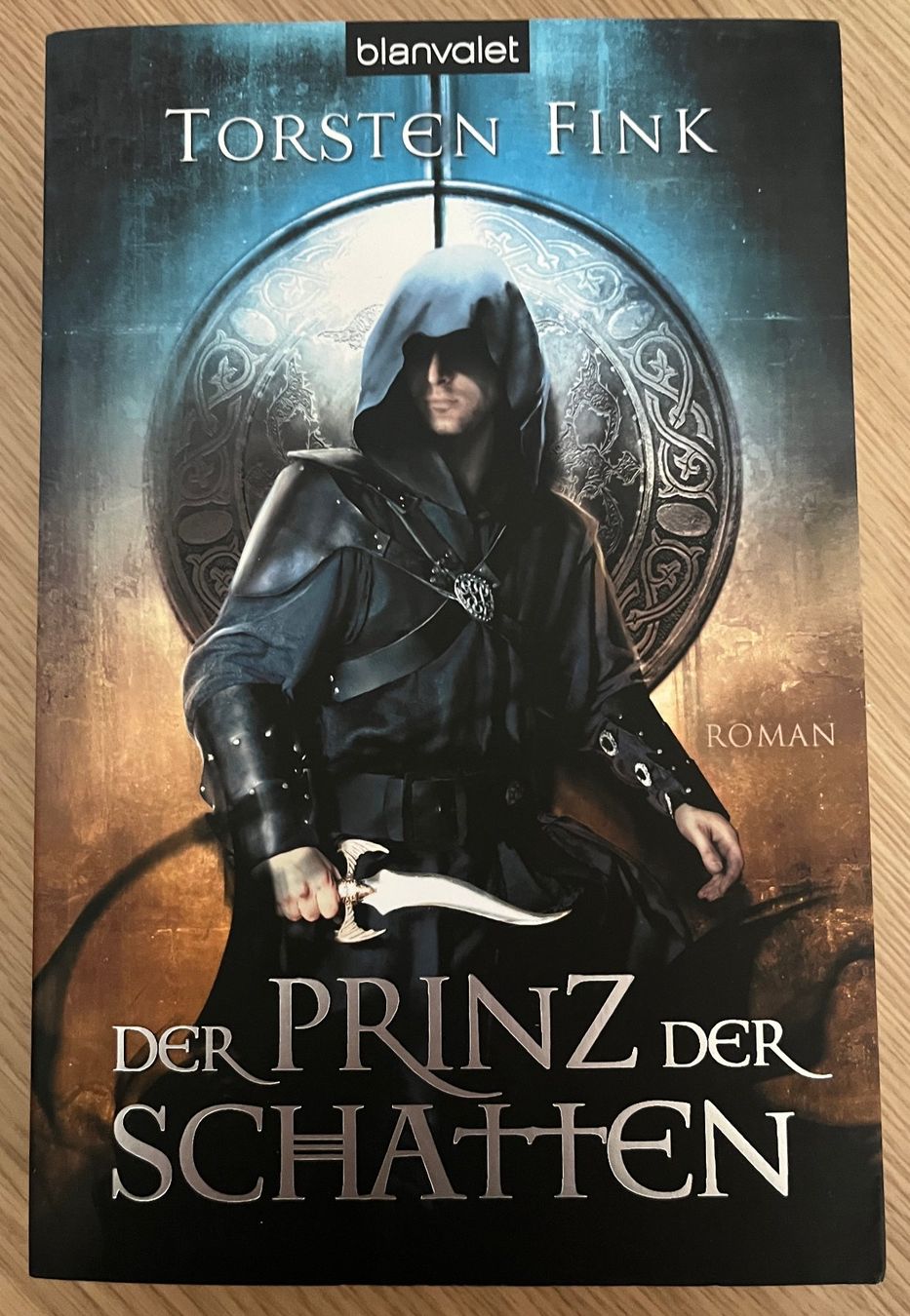Bücher: Der Prinz der Schatten - Band 1 – Gebraucht aus Schellenberg von xShaynex
