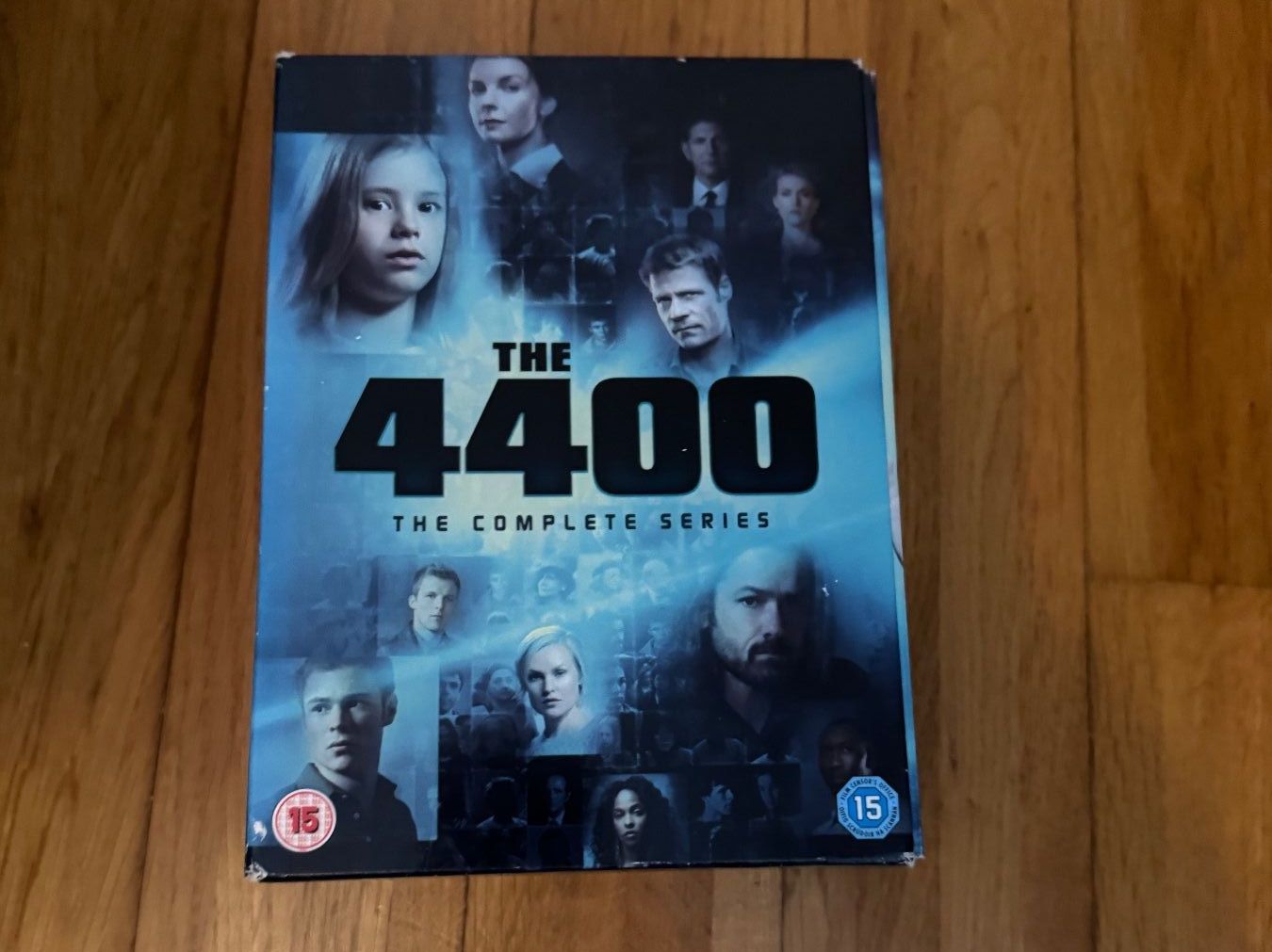 Tutti i DVDs: The 4400 - The Complete Series - DVD Box Set, Top! – Usato da Zuzwil SG venduto da nk_9000