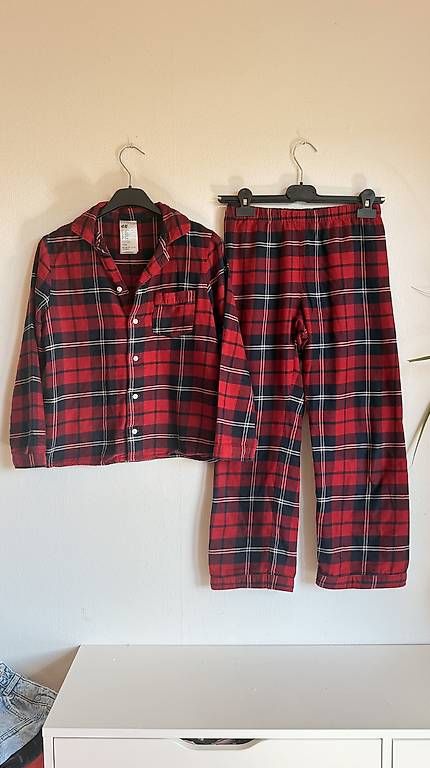 H&M Pigiama & Simili: H$M Pyjamas 146 cm – Usato da Binningen venduto da rit_7nbr