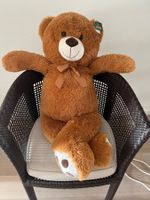 XXL Kuschelbär (wie neu) 90 cm gross - sucht neues Zuhause!