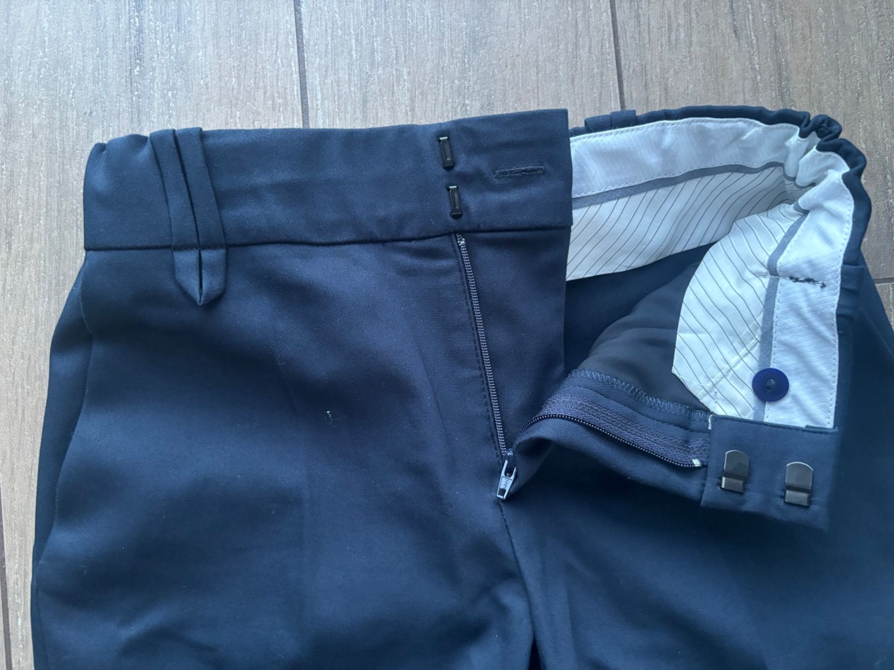 Mango Pantaloni: 34_Mango_sehr guter  Zustand – Usato da Versegeres venduto da kista 2