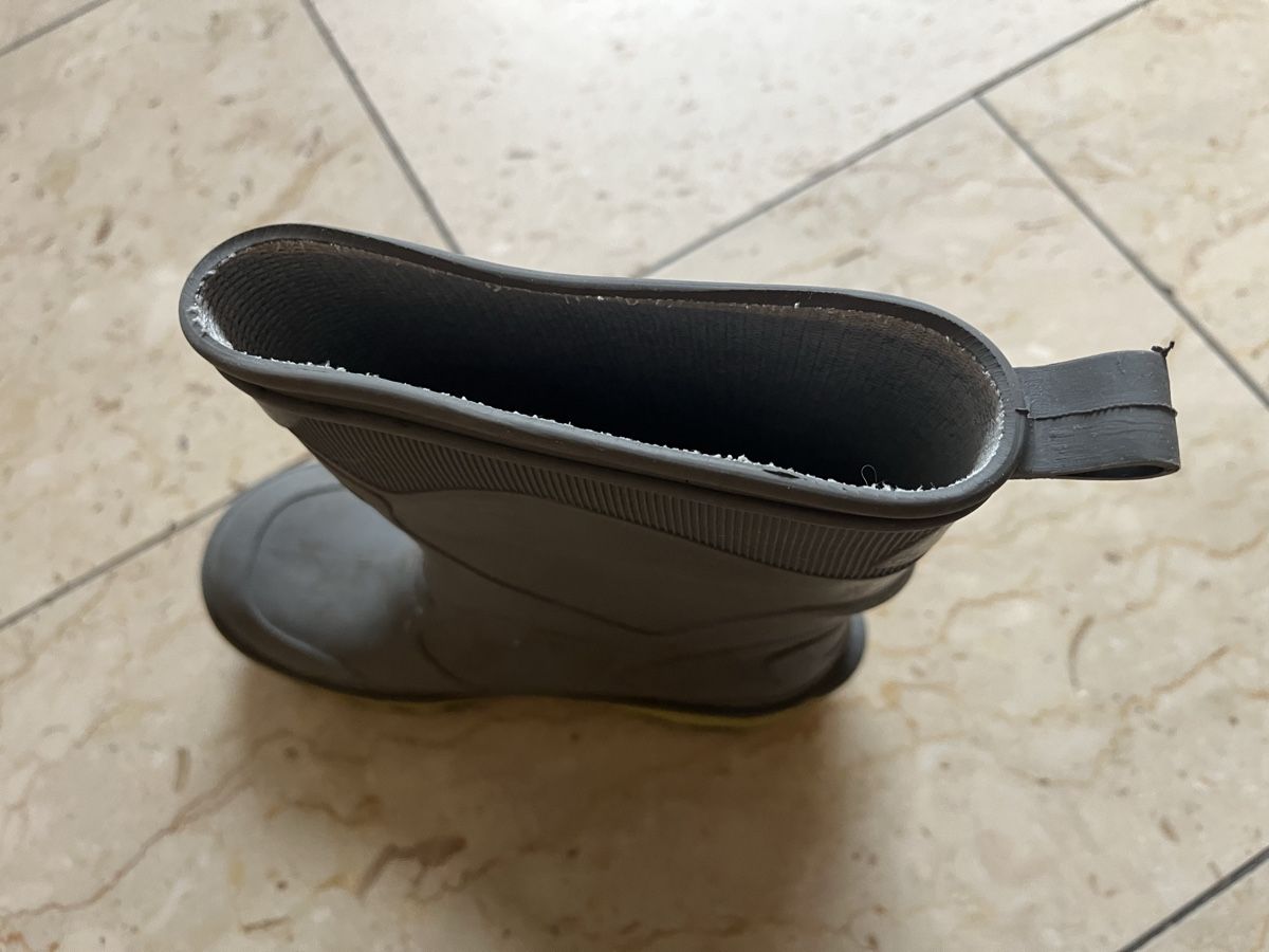 Scarpe per ragazzi: Gummistiefel GR 32 - 33 – Usato da Zürich venduto da klente 2
