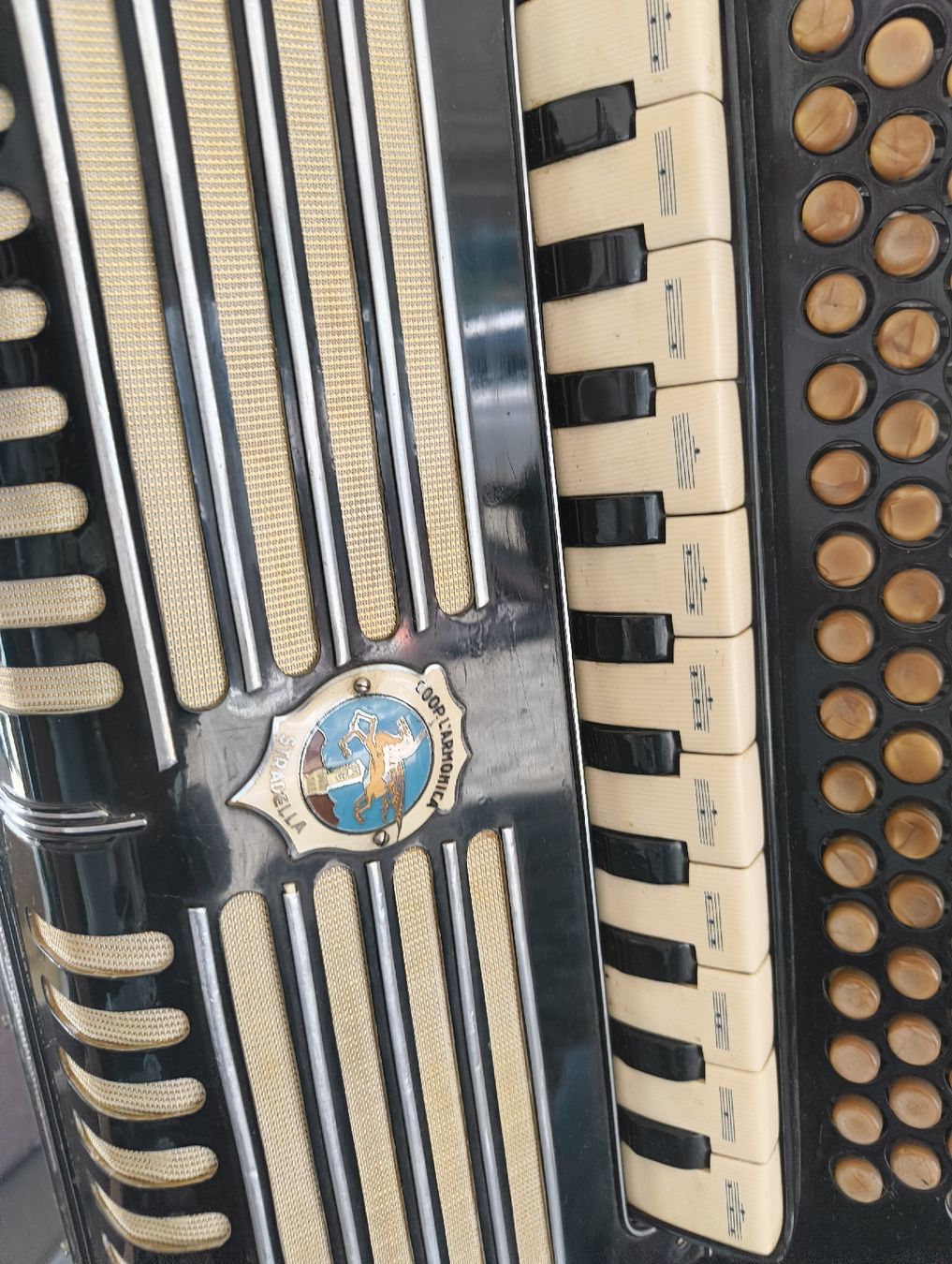 Strumenti musicali: Original Akkordeon von Coop. Stradella – Usato da Rossrüti venduto da derMarktschreier 4