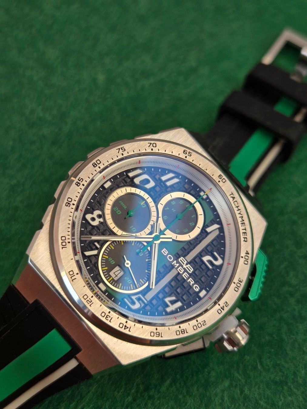 Bomberg Orologi: Bomberg Apex Chrono GB – Nuovo (secondo la descrizione) da Chabrey venduto da Horology 1