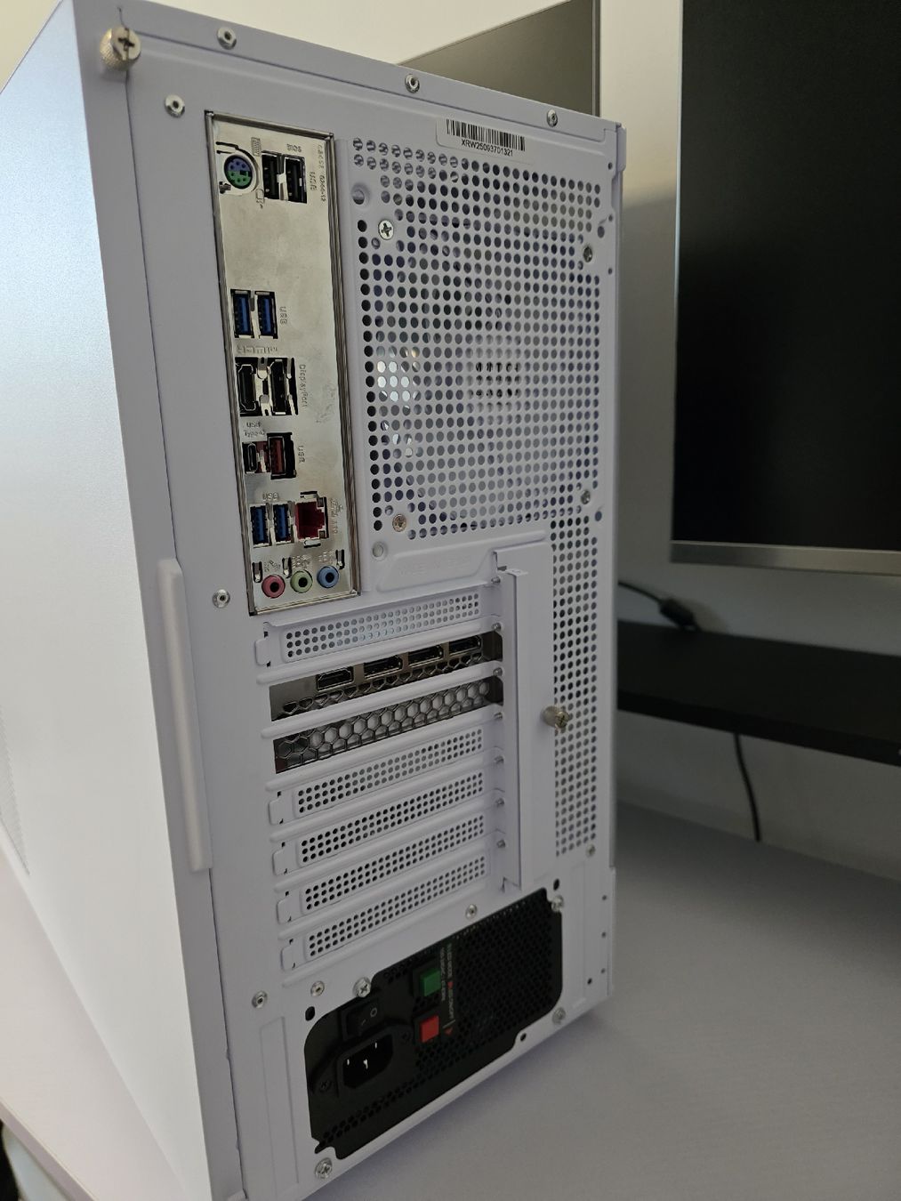 PC: Gaming Pc – Nuovo e nell'imballaggio originale da Zürich venduto da Bozakis 7