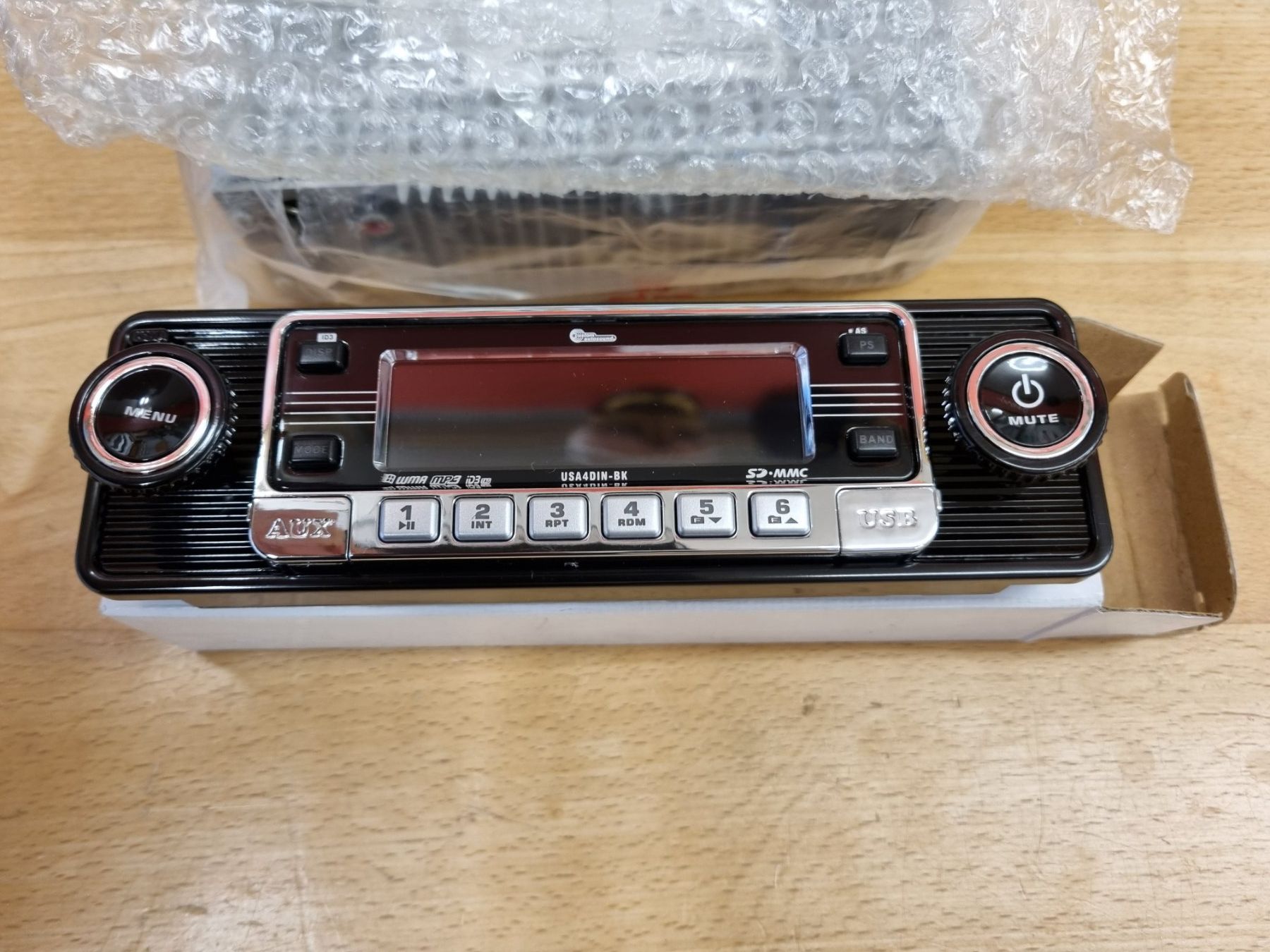 Radio: Autoradio im Retro-Design – Nuovo e nell'imballaggio originale da Kriessern venduto da Eddiemouse 4