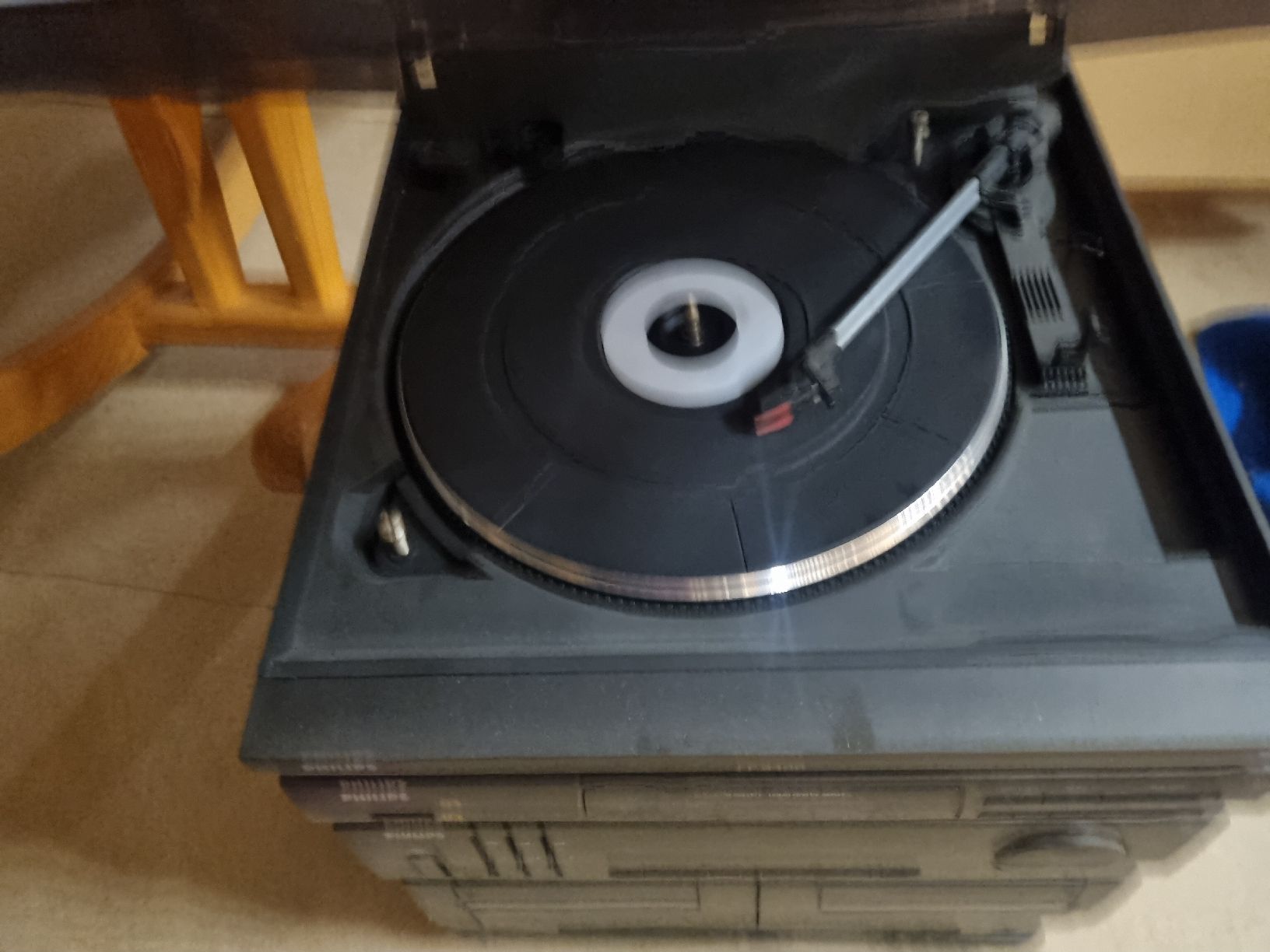Philips Giradischi: Philips Stereoanlage – Usato da Sennhof / Winterthur venduto da md367 1