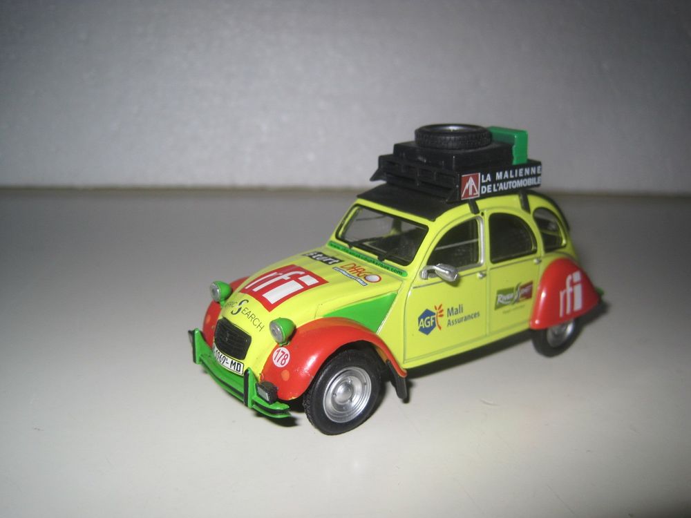 Citroën - 2 CV berline Club Nautique - Etoile Auto49