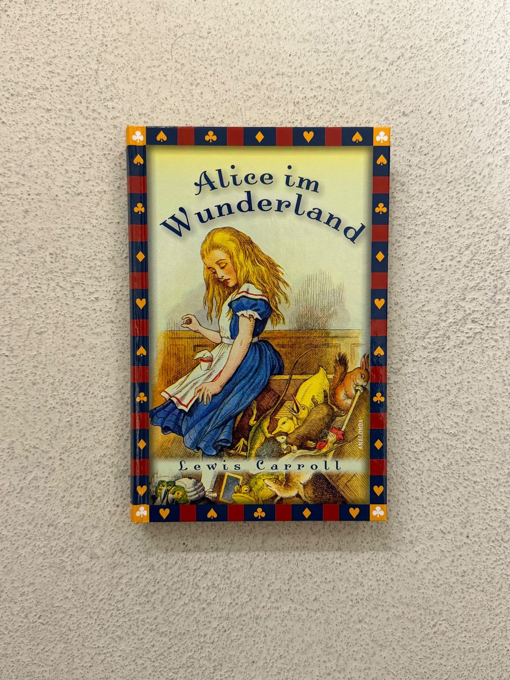 Libri: Alice im Wonderland Buch - ab 1.- – Nuovo (secondo la descrizione) da Bern venduto da Maschgulain
