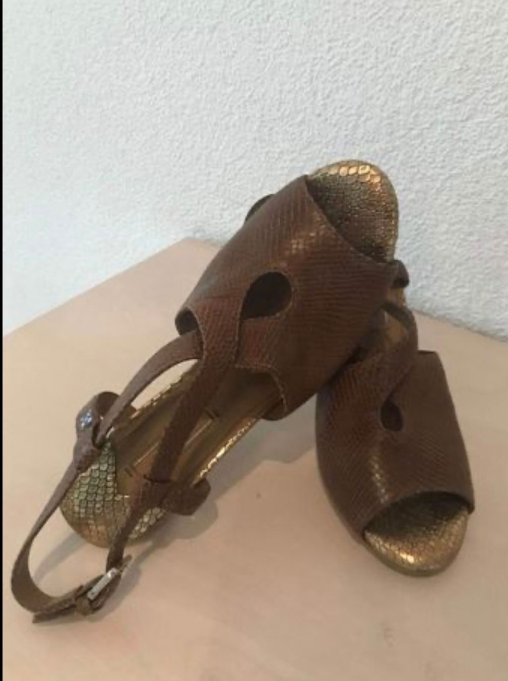 Scarpe da donna: UTERQUE Sandalen gr. 40 – Usato da Luzern venduto da suhamadlun 4