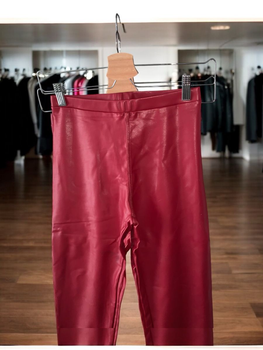 Leggings: Rote Kunstlederleggins Gr. S Herbstlook – Usato da unterentfelden venduto da leyla08 3
