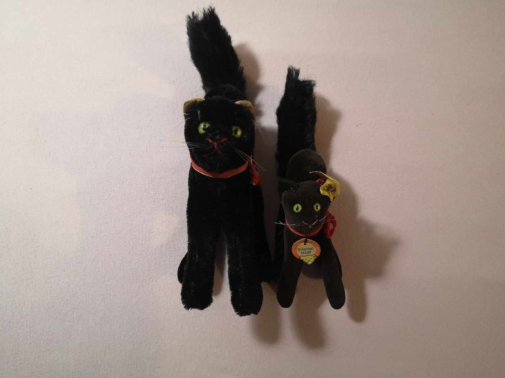 Steiff Giocattoli: 2 X STEIFF KATZE – Usato da MUEHLEBERG venduto da Cocolinette 1