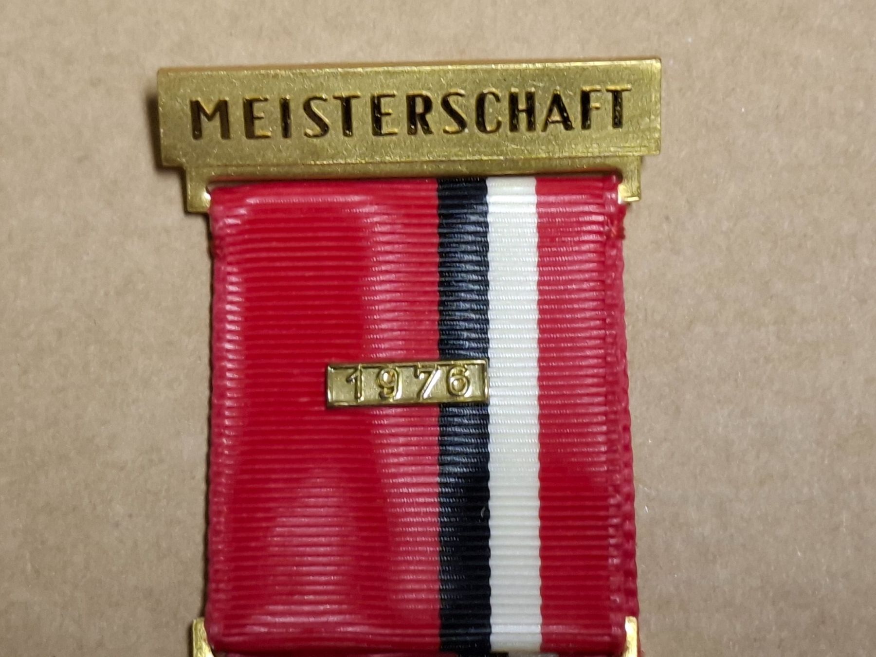 Medaglie: Meisterschaft MSGM 25 M 1976 (WA22) – Usato da Schwanden GL venduto da Suvorov 2