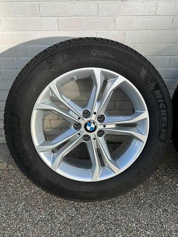 Pneumatici & Ruote complete: Original BMW Winterkompletträder 18" – Usato da Zug venduto da A1L-B 1