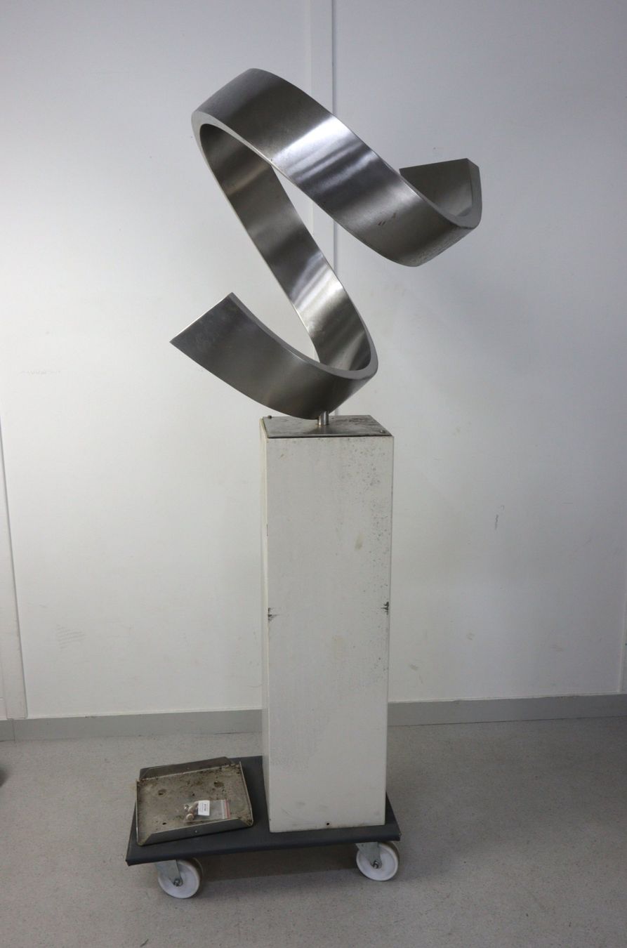 Sculture & Statue: Skulptur von Josef Staub "ST 2000" – Usato da Volketswil venduto da brockipfannenstil