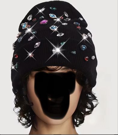 Joli bonnet noir serti neuf 58 cm idéal pour soirée