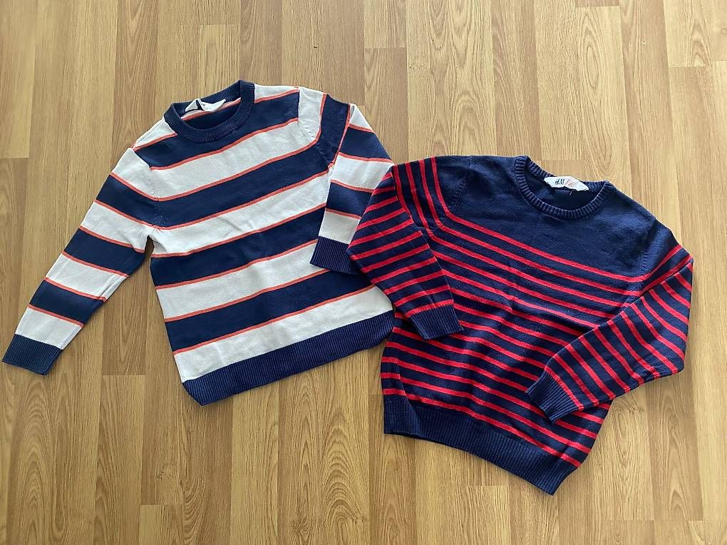 H&M Pullover & Sweatshirts: Set Pullover gestreift Gr. 110/116 von H&M Top Zustand – Neu (gemäss Beschreibung) aus Glarus von Iroccinha