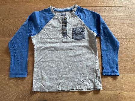 Pullover / Pulli / Langarmshirt Gr. 110