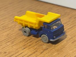 M0697: Kipplastwagen (Spur N)