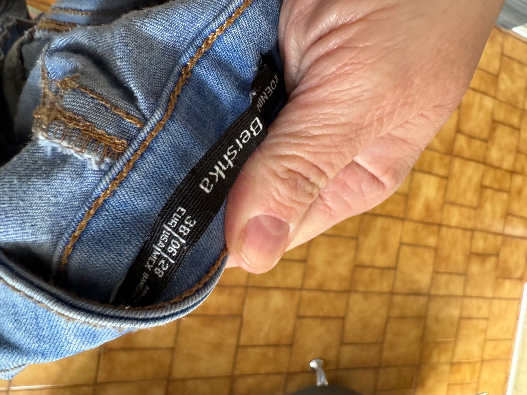 Jeans: Jean slim bleu clair Zara Basic femme T.34 – Usato da Veyrier venduto da kimedovapa 3
