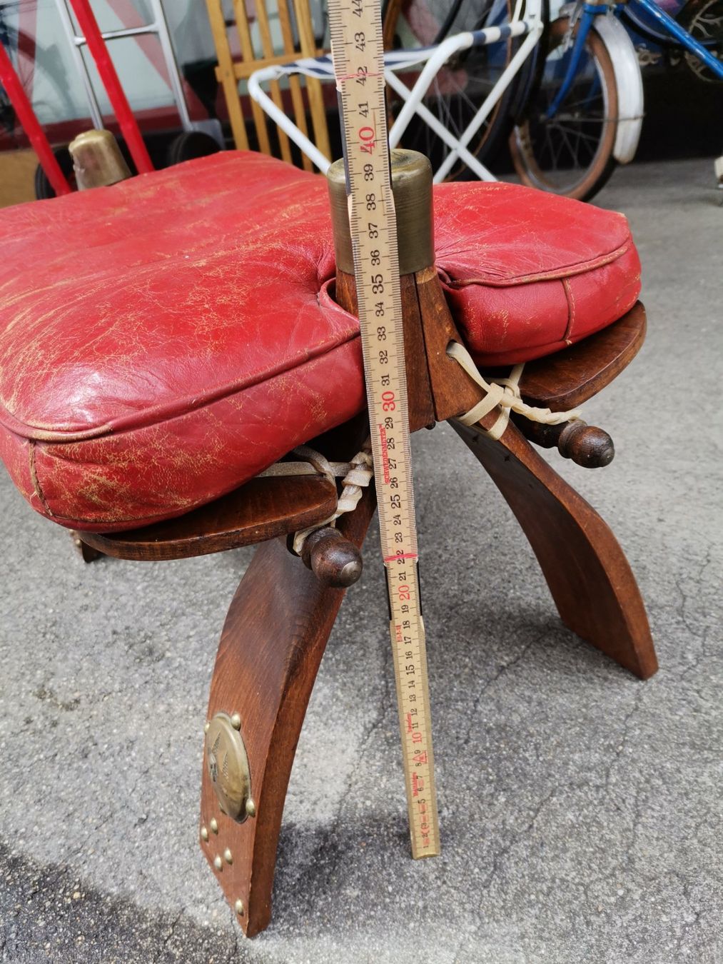 Sgabelli: Vintage Kamelhocker, Kamelsattel, Afrikanischer Kamelhocker – Usato da Wiedlisbach venduto da materialkreislauf 6