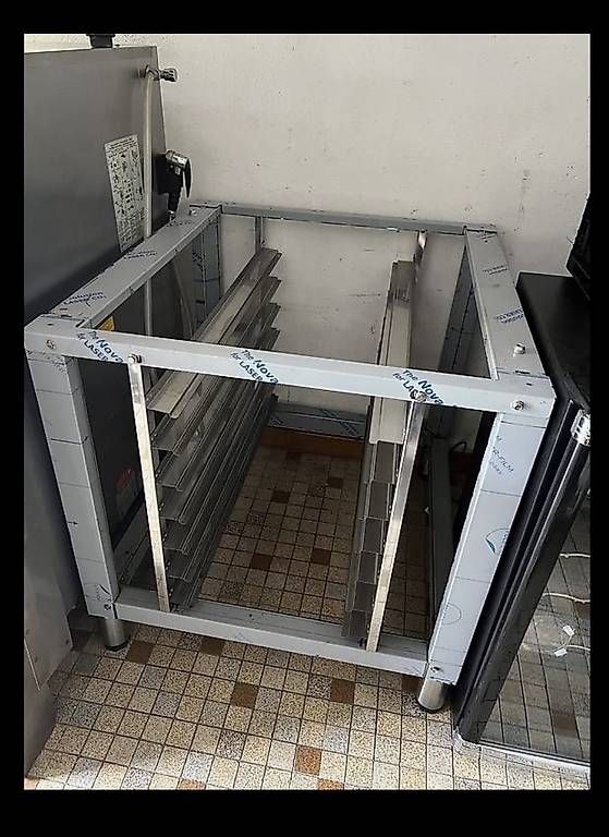 Altro in Decorazioni & Accessori:  Structure métallique  support en aluminium NEUF – Usato da Bullet venduto da bilbil1400
