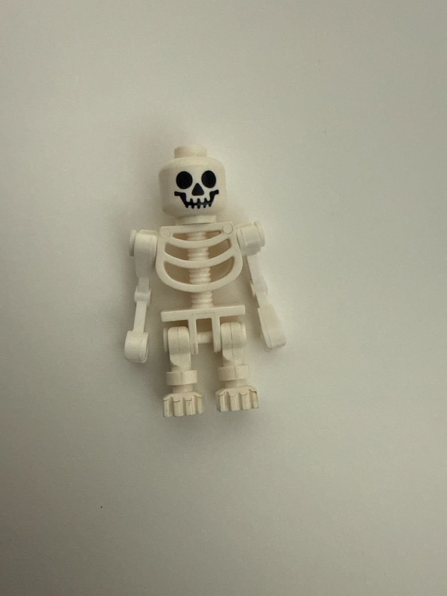 Lego Statuette: Lego Skelett – Usato da Münsingen venduto da Bartii95