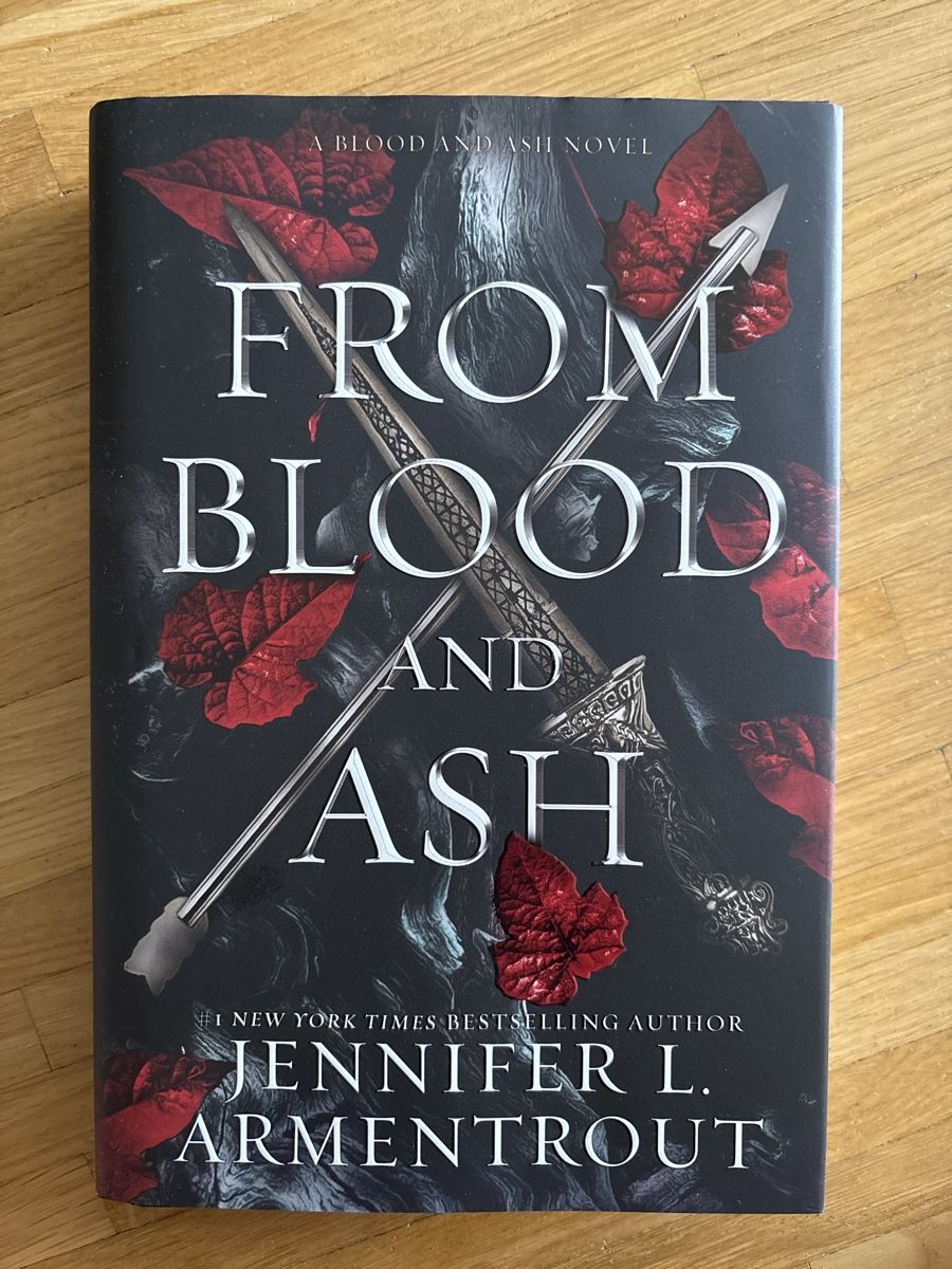 Livres: From Blood&Ash, hardover, Tome 1, neuf – Neuf avec emballage d'origine à Genève par gas_lcg7