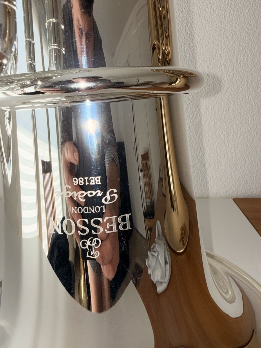 Besson Strumenti musicali: Tuba in B Besson BE186-0-2 versilbert  – Nuovo e nell'imballaggio originale da Grenchen venduto da Vegas45 5
