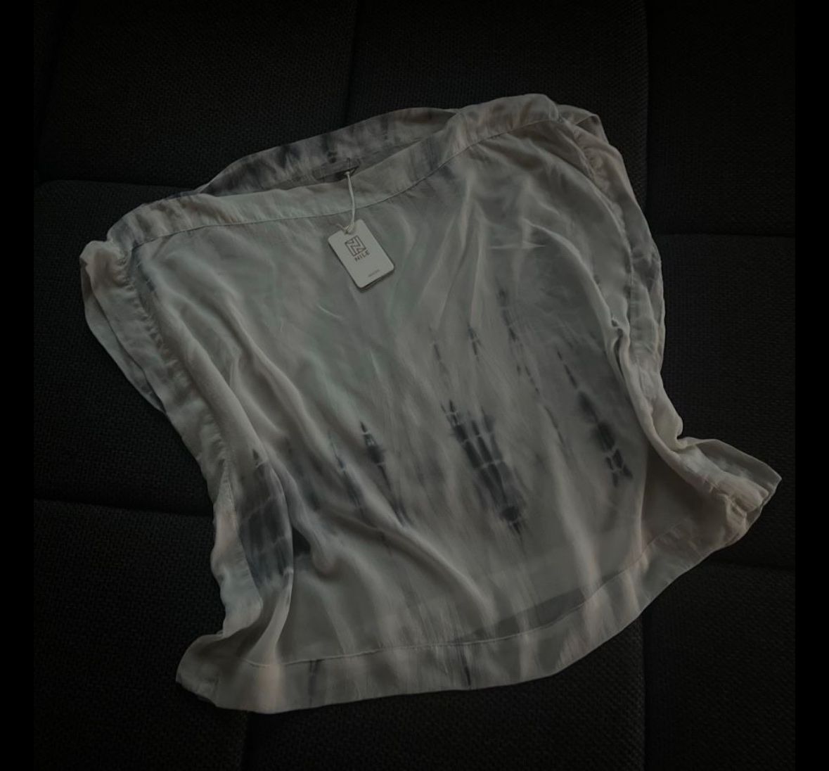 Nile Camicette: Neue Nile Bluse XS/S – Nuovo (secondo la descrizione) da Urnäsch venduto da Schuerli