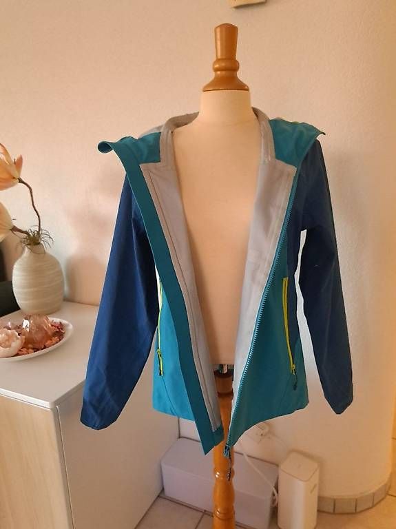 Giacche: Hardshell Jacke Grösse 38 Türkis – Usato da Rupperswil venduto da White-Dove 3