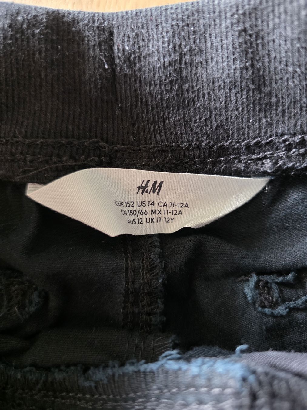Pantalons: Hose H&M Kinder 152cm – D'occasion à Altstätten SG par Carrybones 3