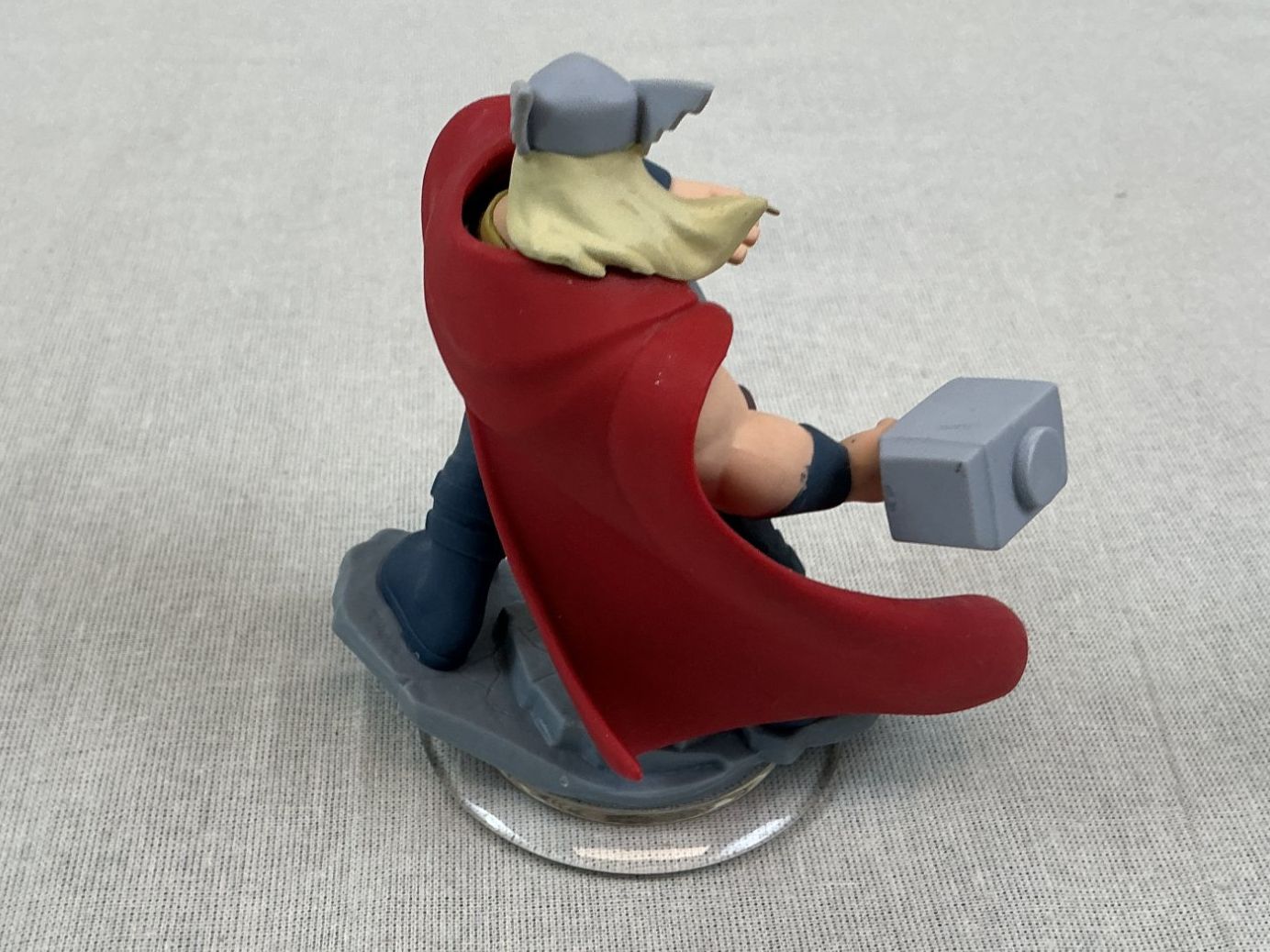 Disney Figuren: DISNEY INFINITY 2.0 Thor Spielfigur + Power Disc – Gebraucht aus Richterswil von Restwert_Richterswil 2