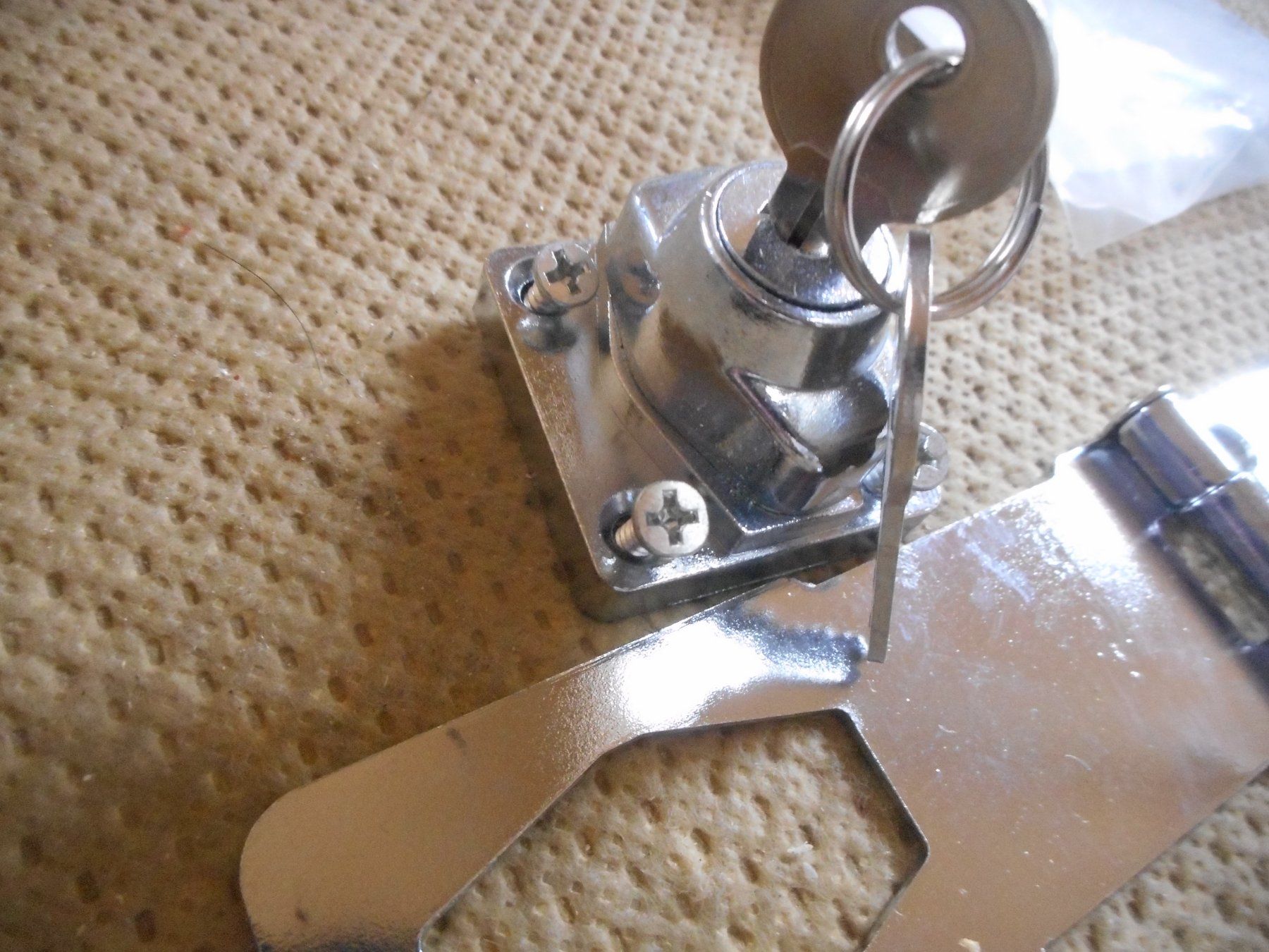 Cadenas: 3x Vorhängeschloss – Neuf (Voir description) à Bretzwil par gbfluck 3