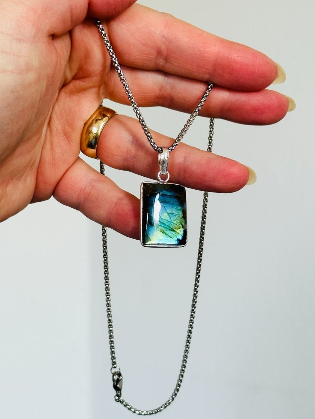 Catenine: Labradorite Gemstone Handmade Jewelry necklace – Nuovo e nell'imballaggio originale da Genève venduto da AGBERG 9