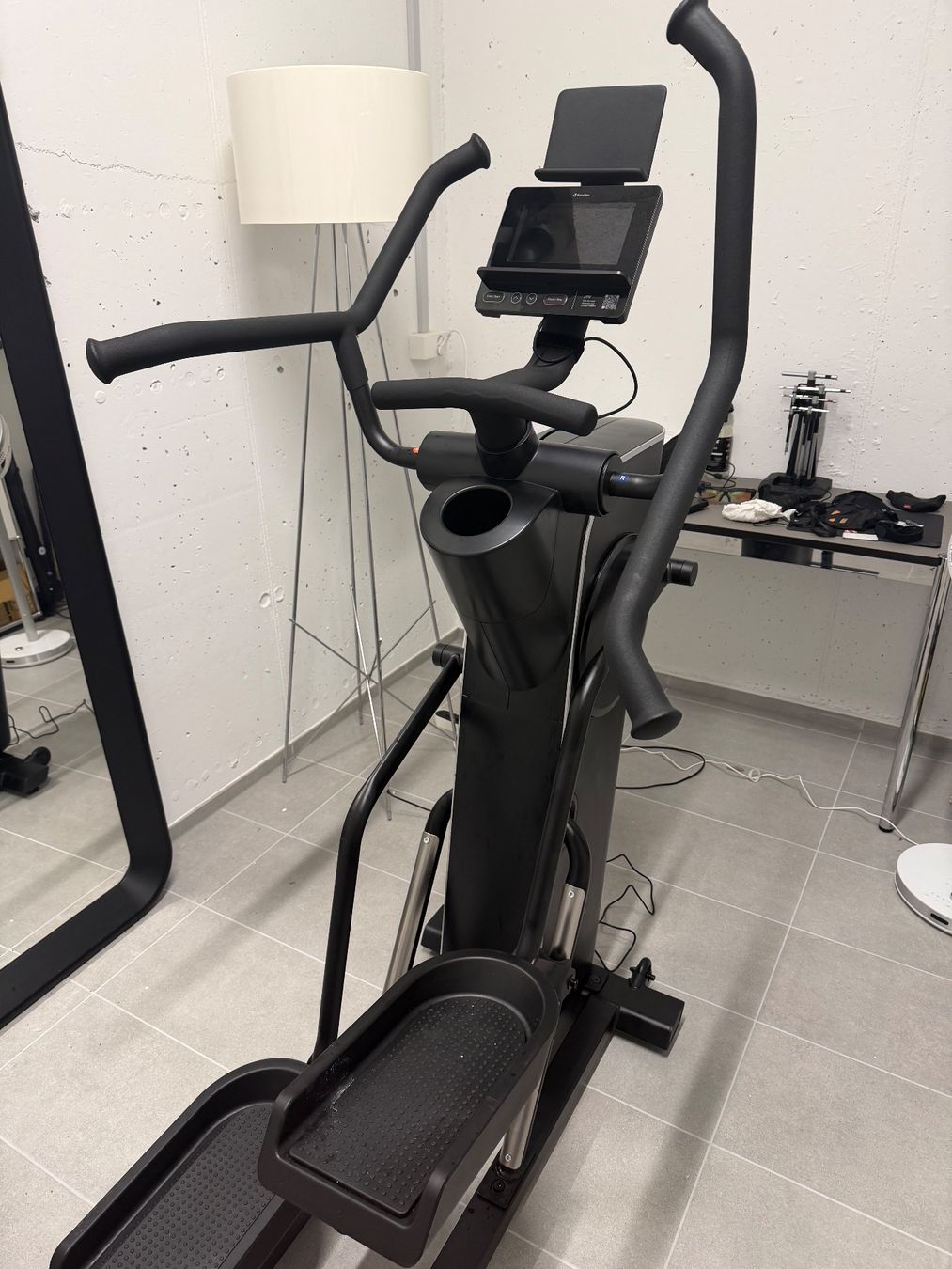 Bowflex Vélos d'appartement: BowFlex Max Trainer SE – D'occasion à Schenkon par wschaefer42 1