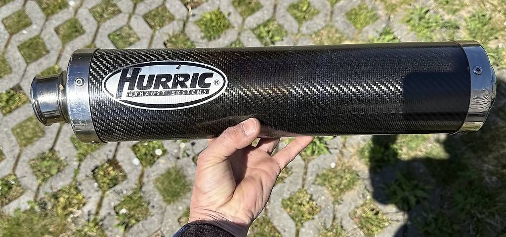 Sistemi di scarico: Endschalldämpfer Carbon Hurric Exhaust – Usato da Kölliken venduto da GTT