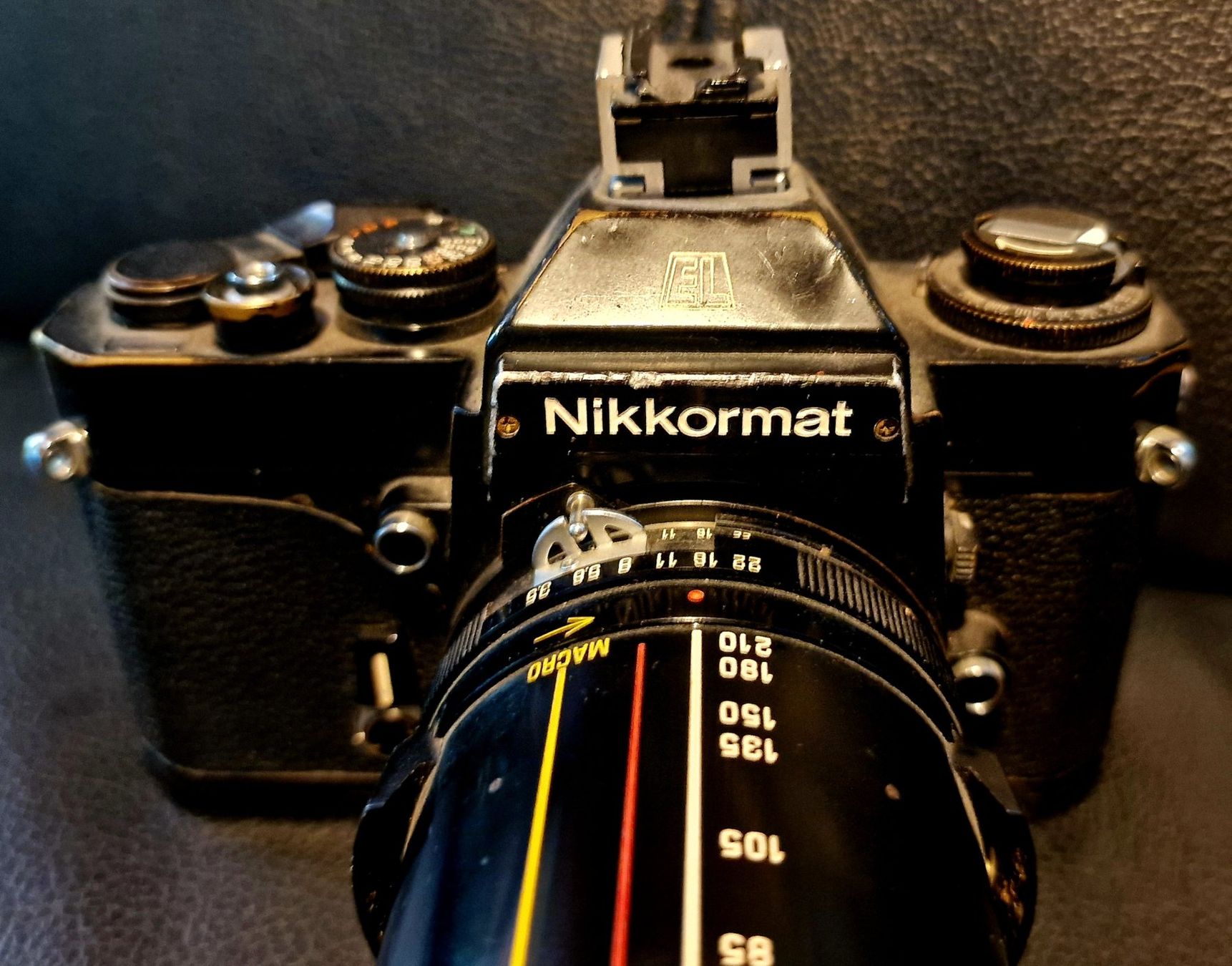 Nikkormat Kamera: Nikkormat EL défectueux - defekt – Defekt aus Froideville von Sliop