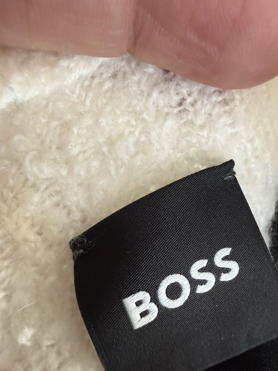 Hugo Boss Maglioni & Felpe: Boss Pullover Creme 38/40 – Usato da Wallisellen venduto da Aboutfashion 2
