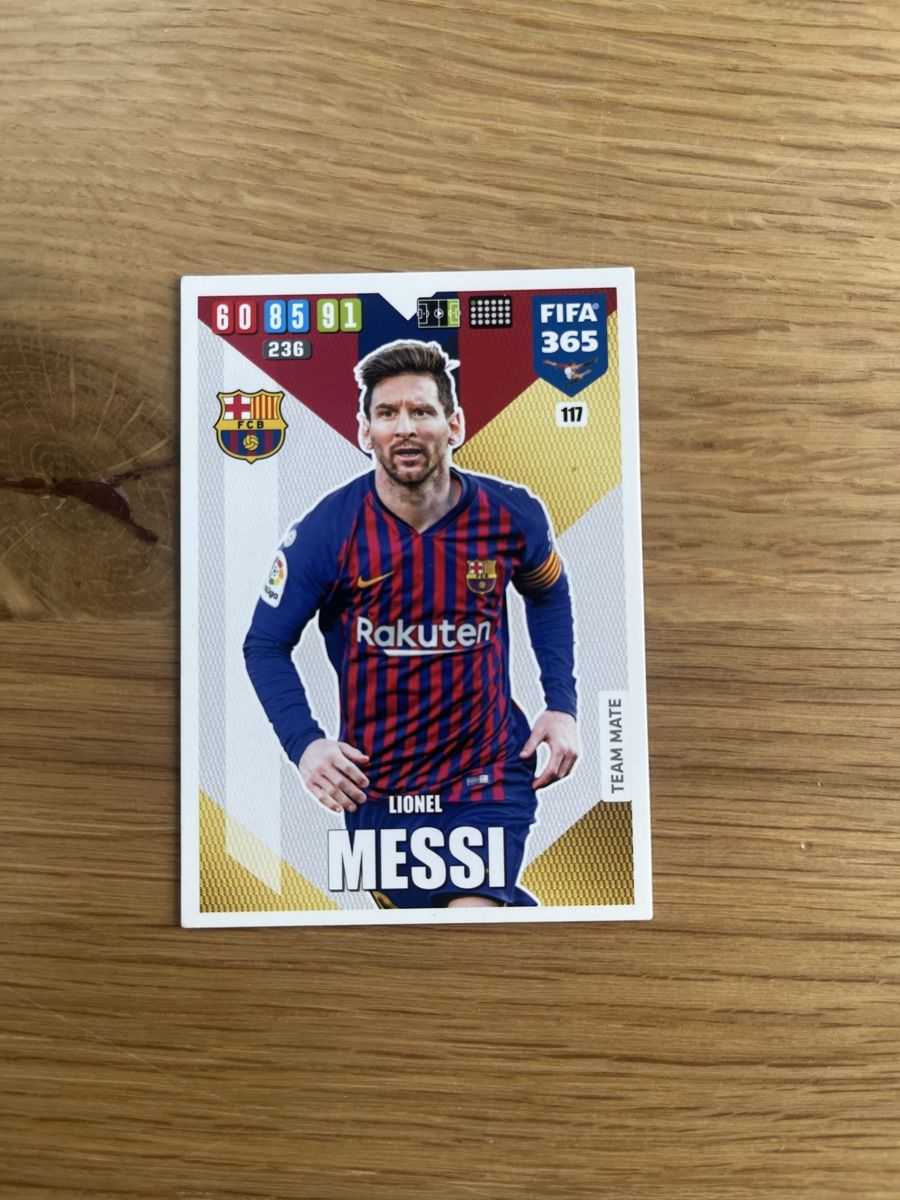 Panini Carte collezionabili: FIFA 365 Base Card Lionel Messi – Nuovo (secondo la descrizione) da Burgdorf venduto da lea_cw56